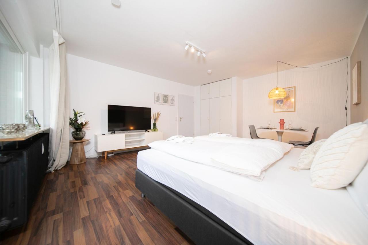 Favorite Stays - Suite And More - Westfeld Neuss Eksteriør billede